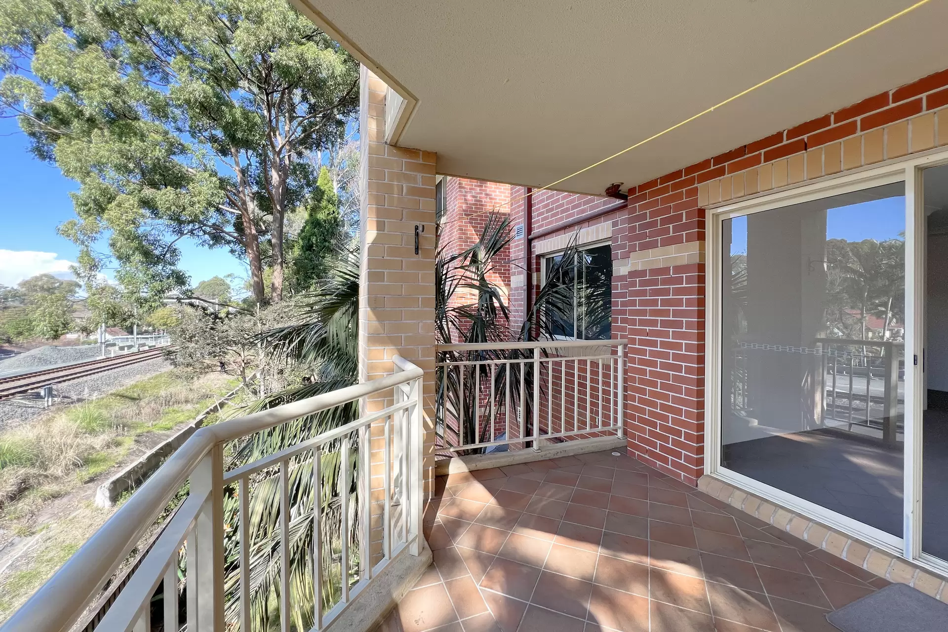 Artarmon Leased by Shead Property - image 1