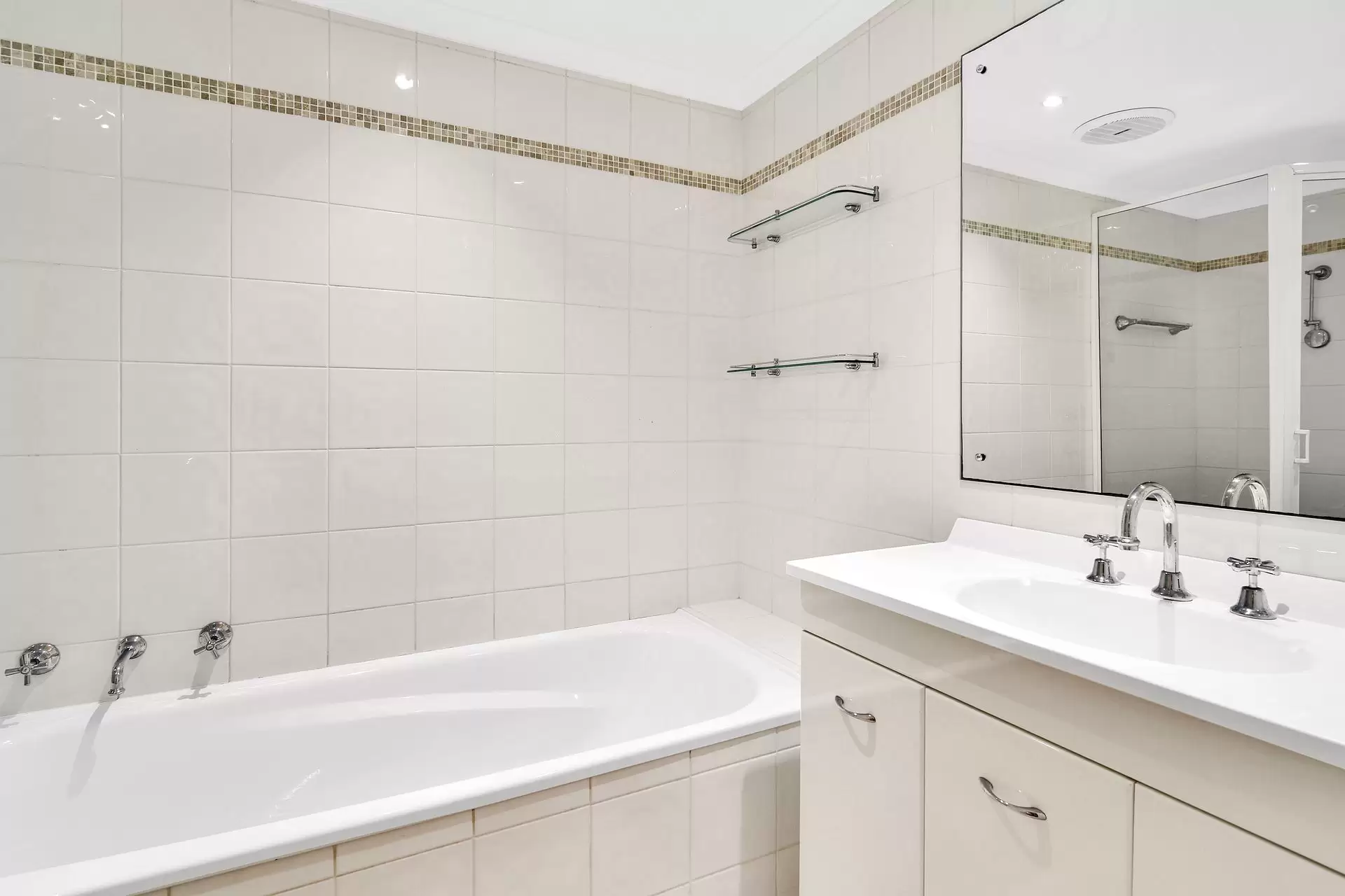 Naremburn Leased by Shead Property - image 1