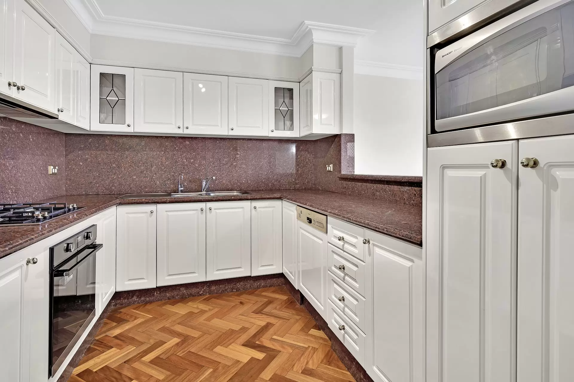Chatswood Leased by Shead Property - image 1