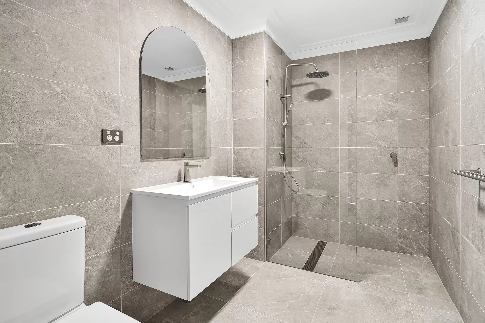 Chatswood Leased by Shead Property - image 1