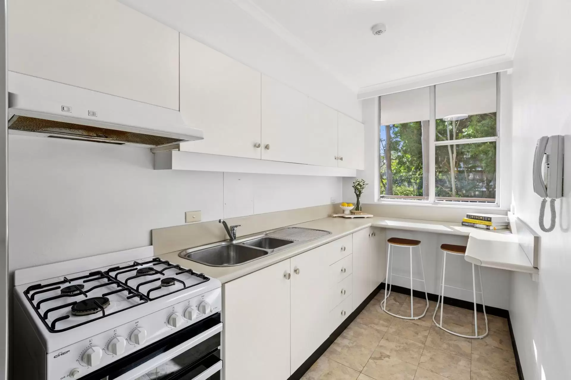 102/4 Francis Road, Artarmon Sold by Shead Property - image 1