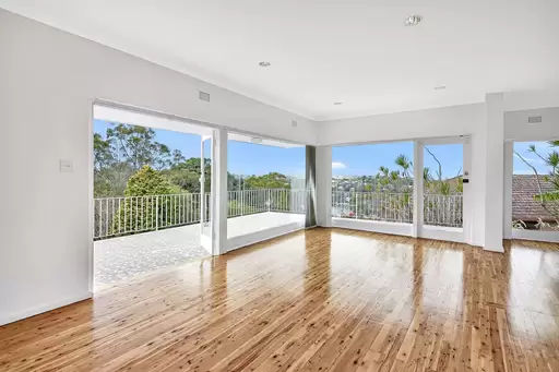 Castlecrag Leased by Shead Property