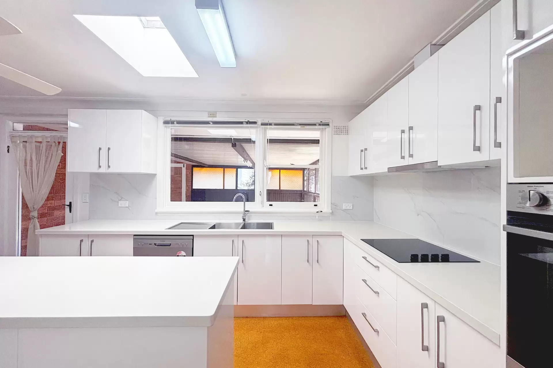 Killarney Heights Leased by Shead Property - image 1