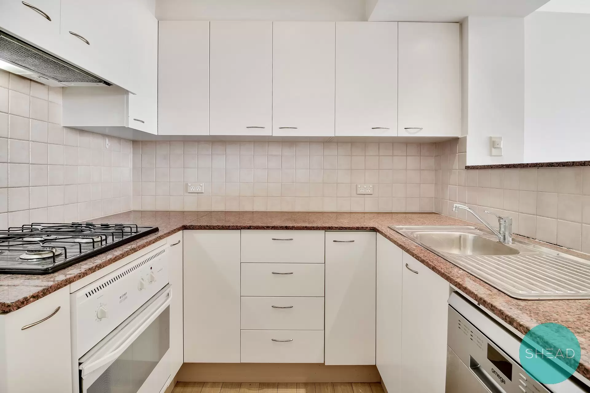 Chatswood Leased by Shead Property - image 1