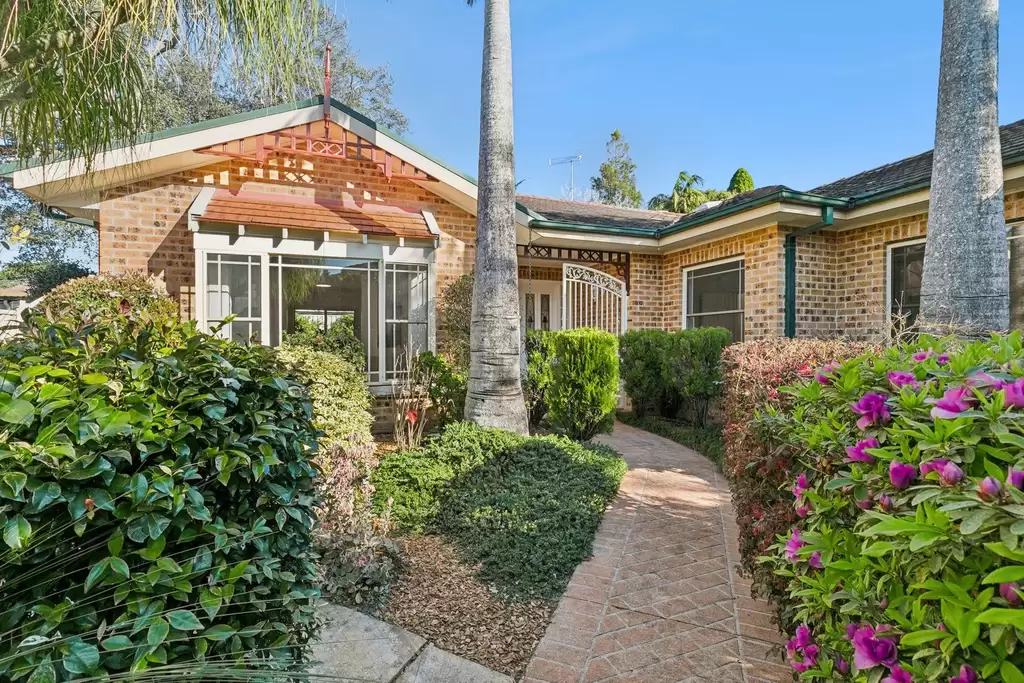 6A Waratah Street, Roseville Sold by Shead Property
