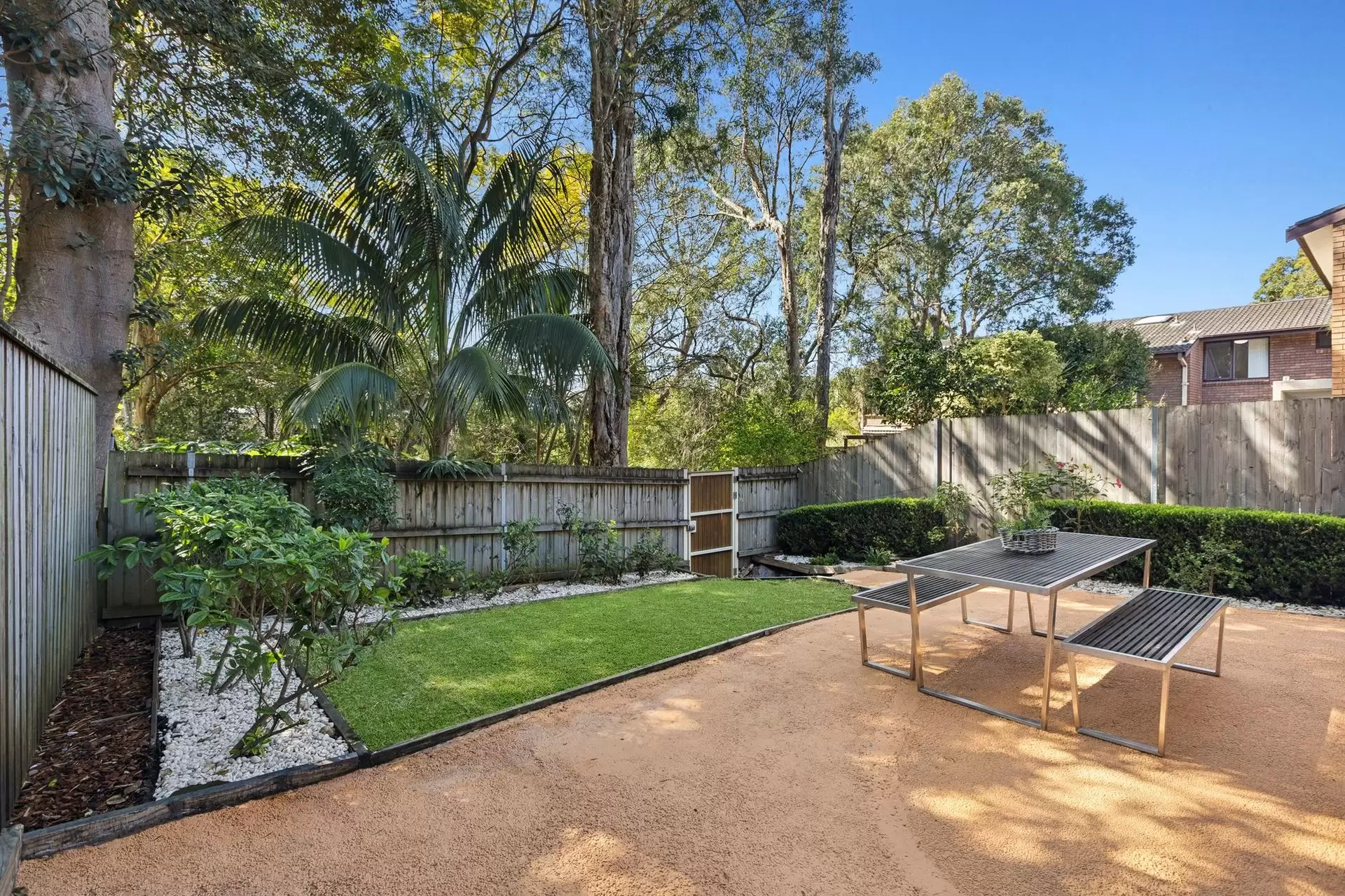 1/3 Milner Road, Artarmon Sold by Shead Property - image 1