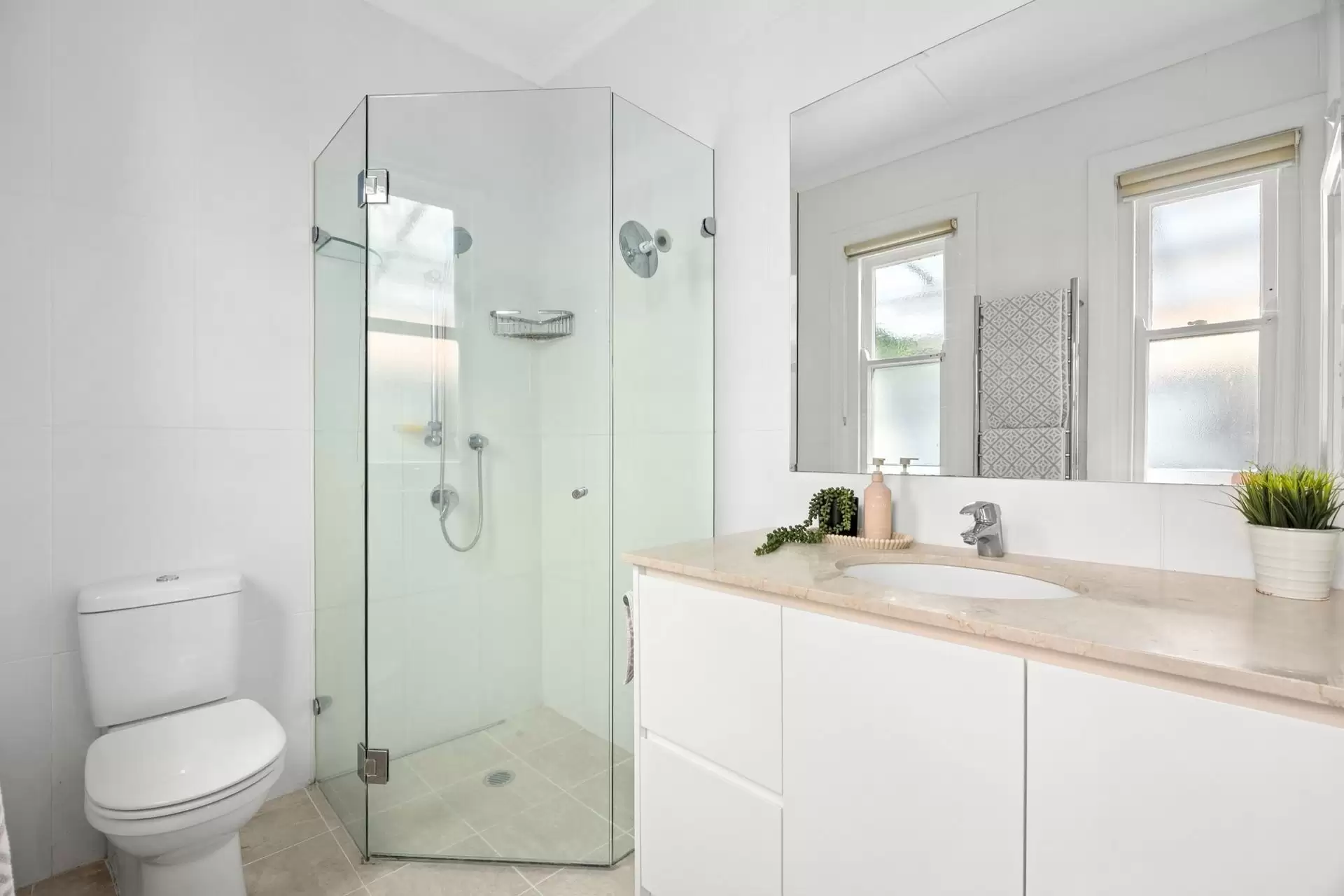 52 Robinson Street, Chatswood Sold by Shead Property - image 1