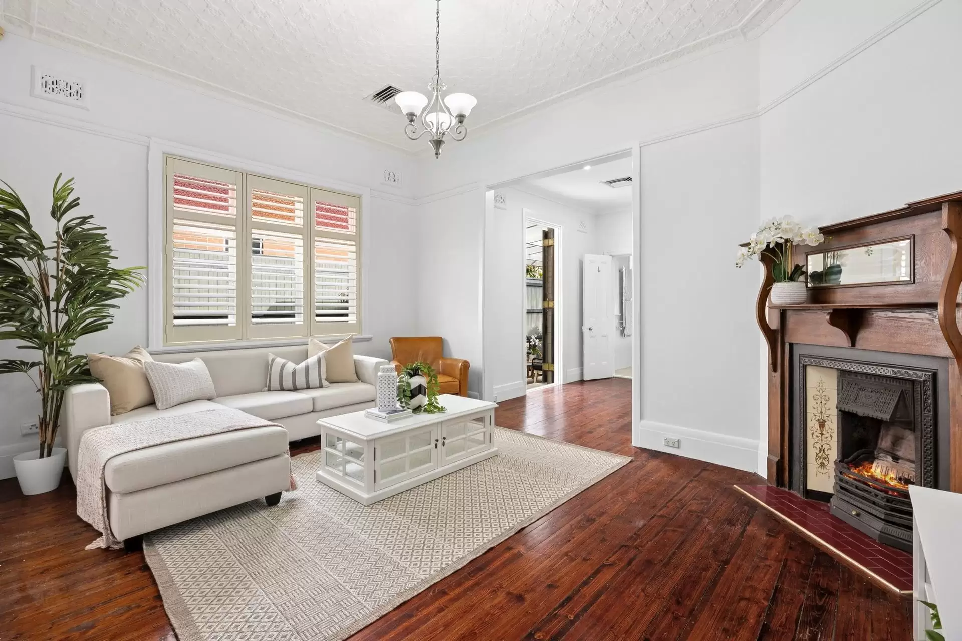 52 Robinson Street, Chatswood Sold by Shead Property - image 1