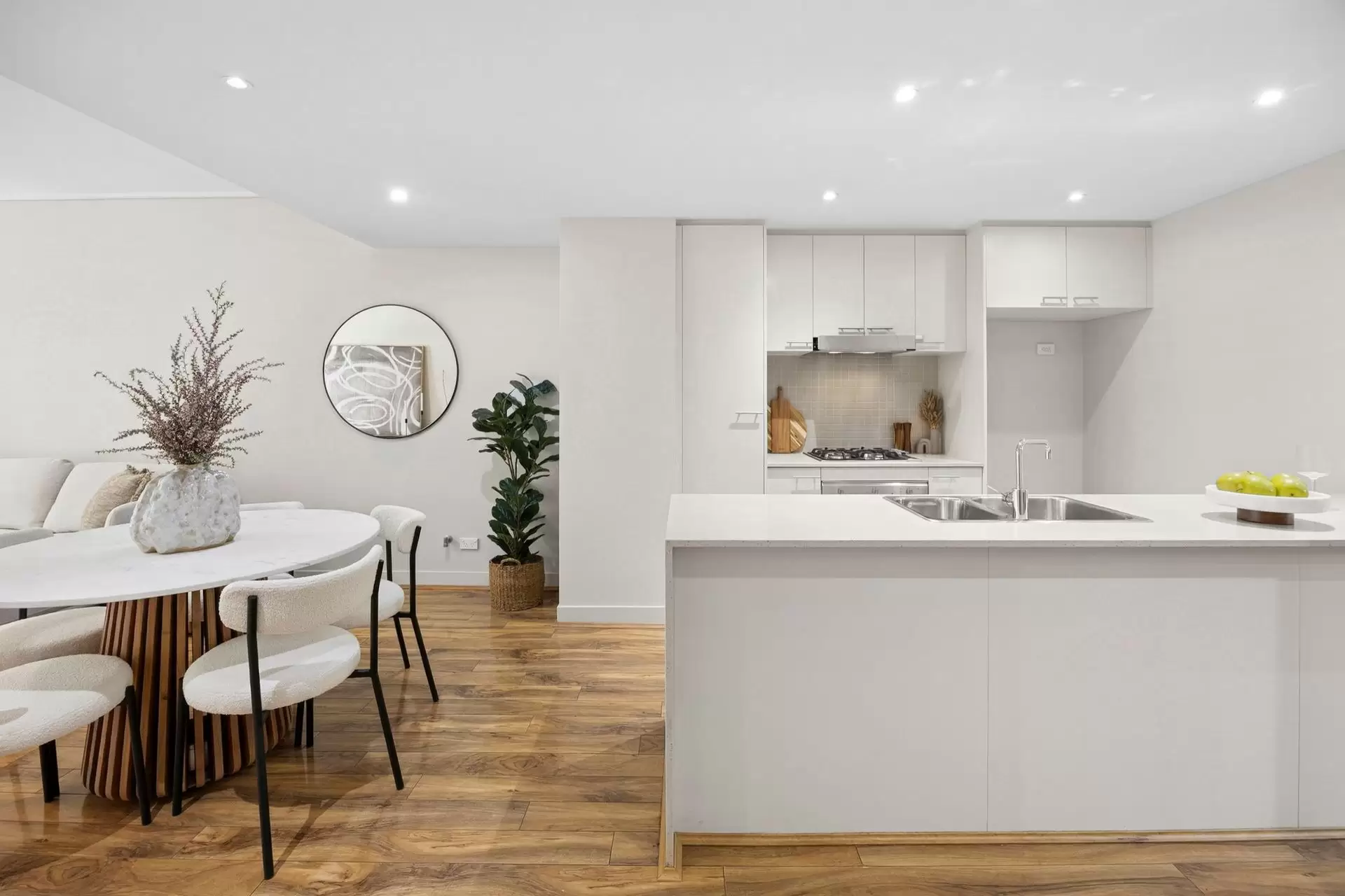207/3 Jean Wailes Avenue, Rhodes Sold by Shead Property - image 1