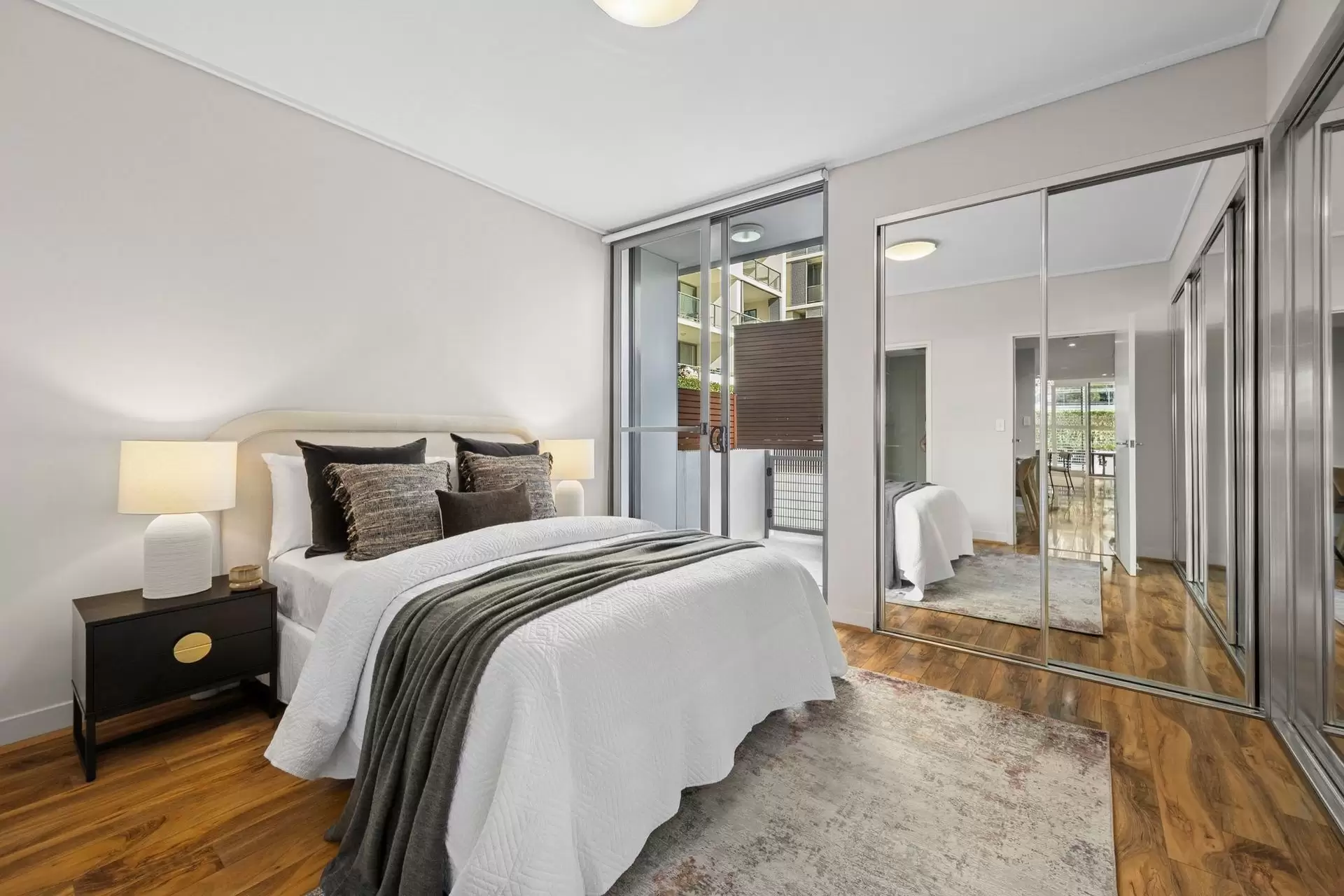 207/3 Jean Wailes Avenue, Rhodes Sold by Shead Property - image 1