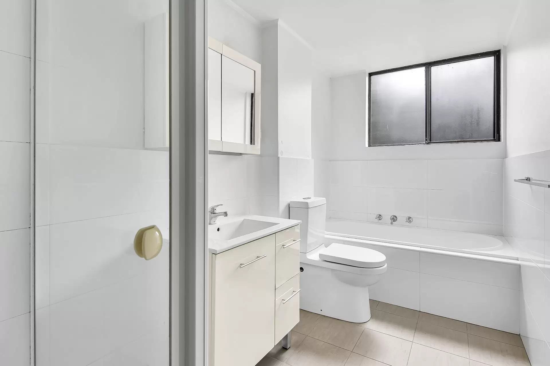 Artarmon Leased by Shead Property - image 1
