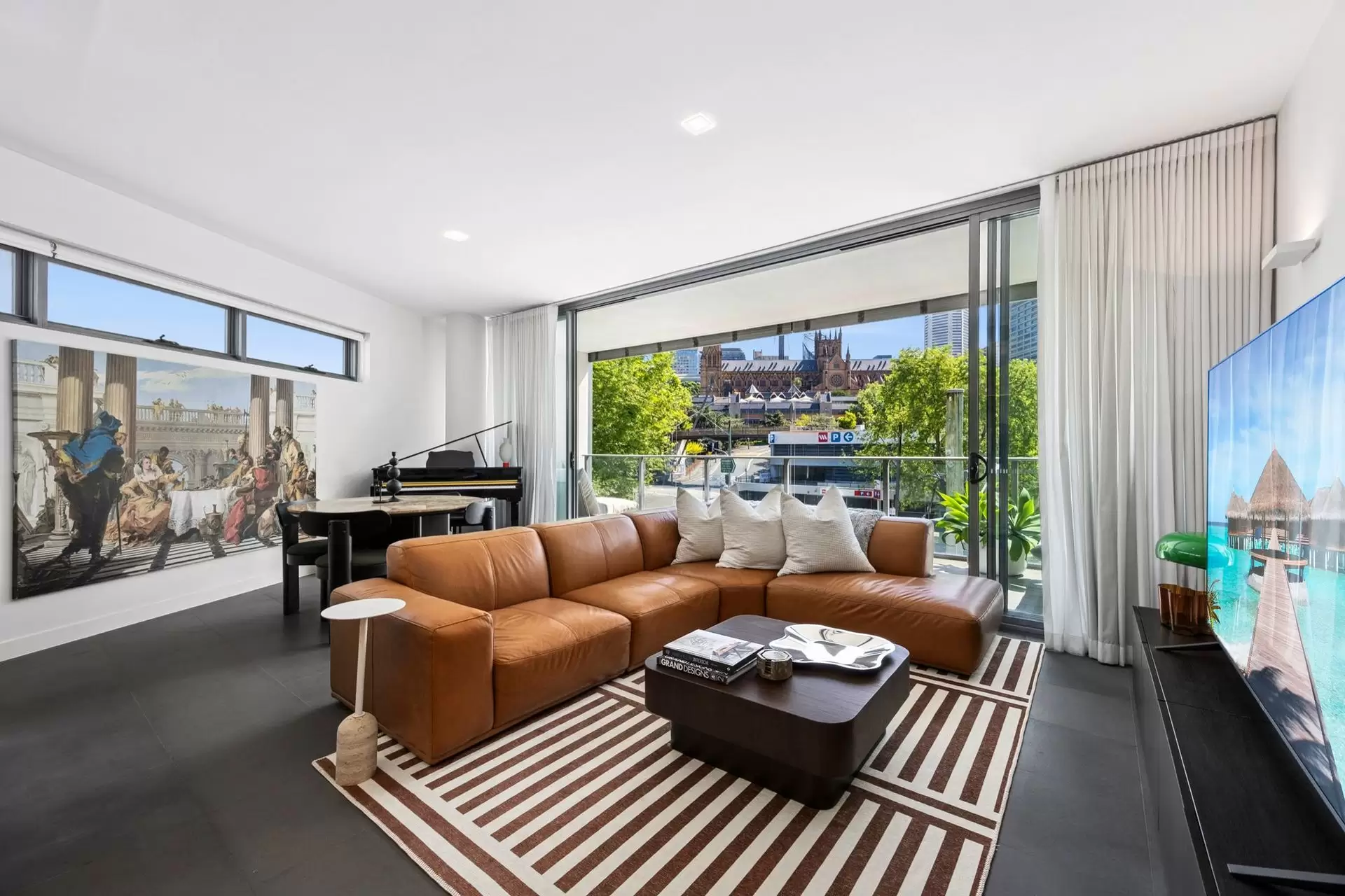 65/68 Sir John Young Crescent, Woolloomooloo Sold by Shead Property - image 1