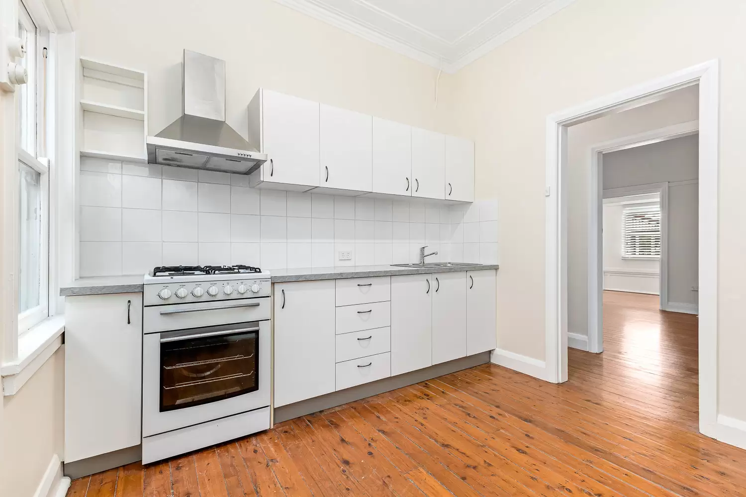 Chatswood Leased by Shead Property - image 1