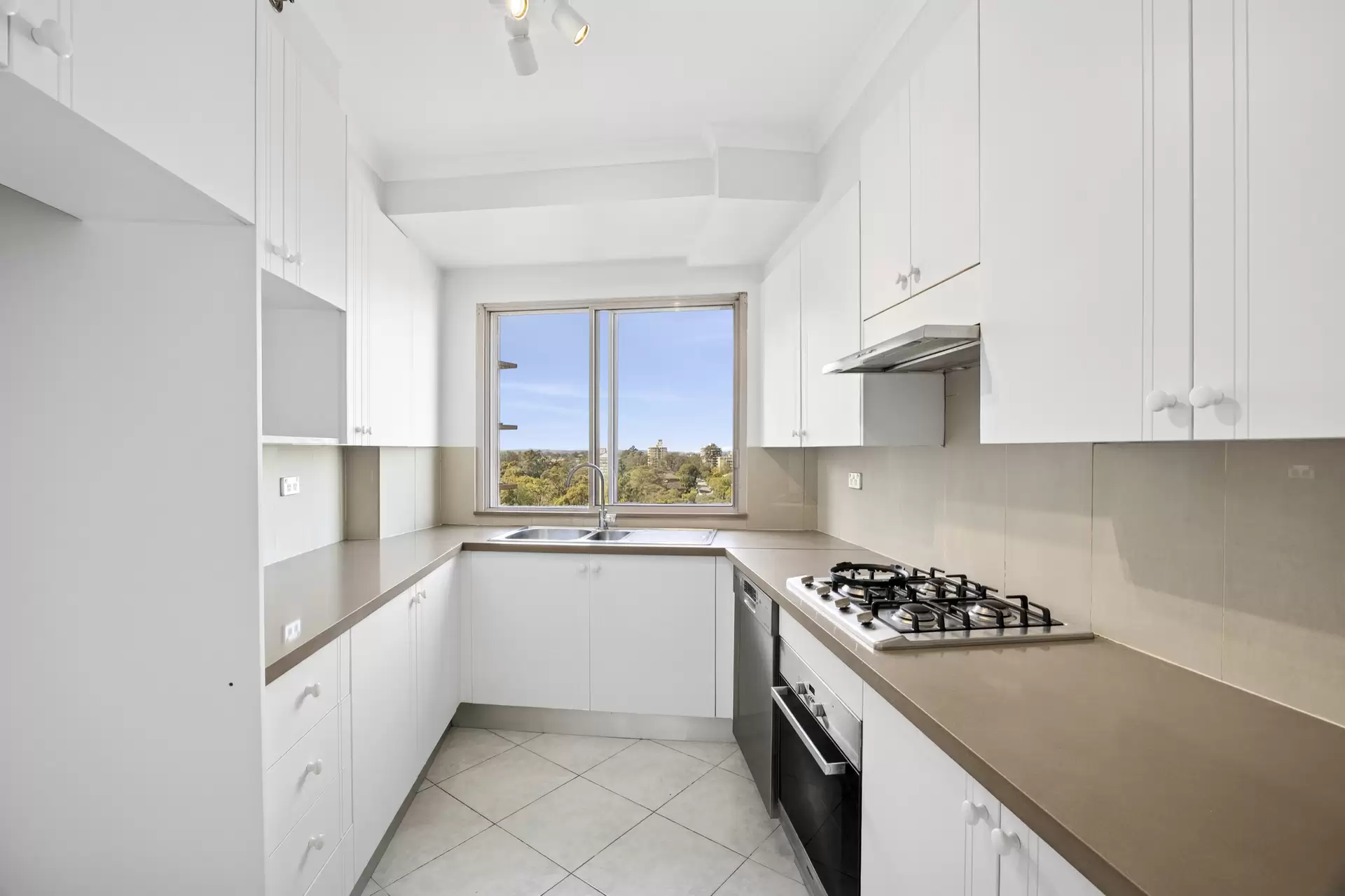 88/421-473 Pacific Highway, Artarmon Sold by Shead Property - image 1