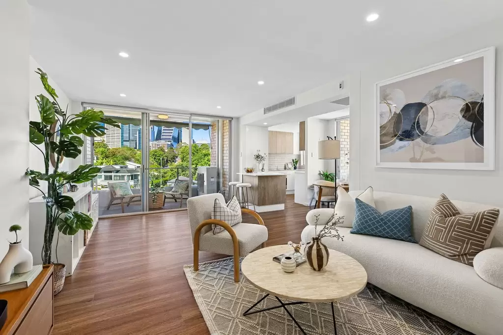 18/10 Carr Street, Waverton Sold by Shead Property