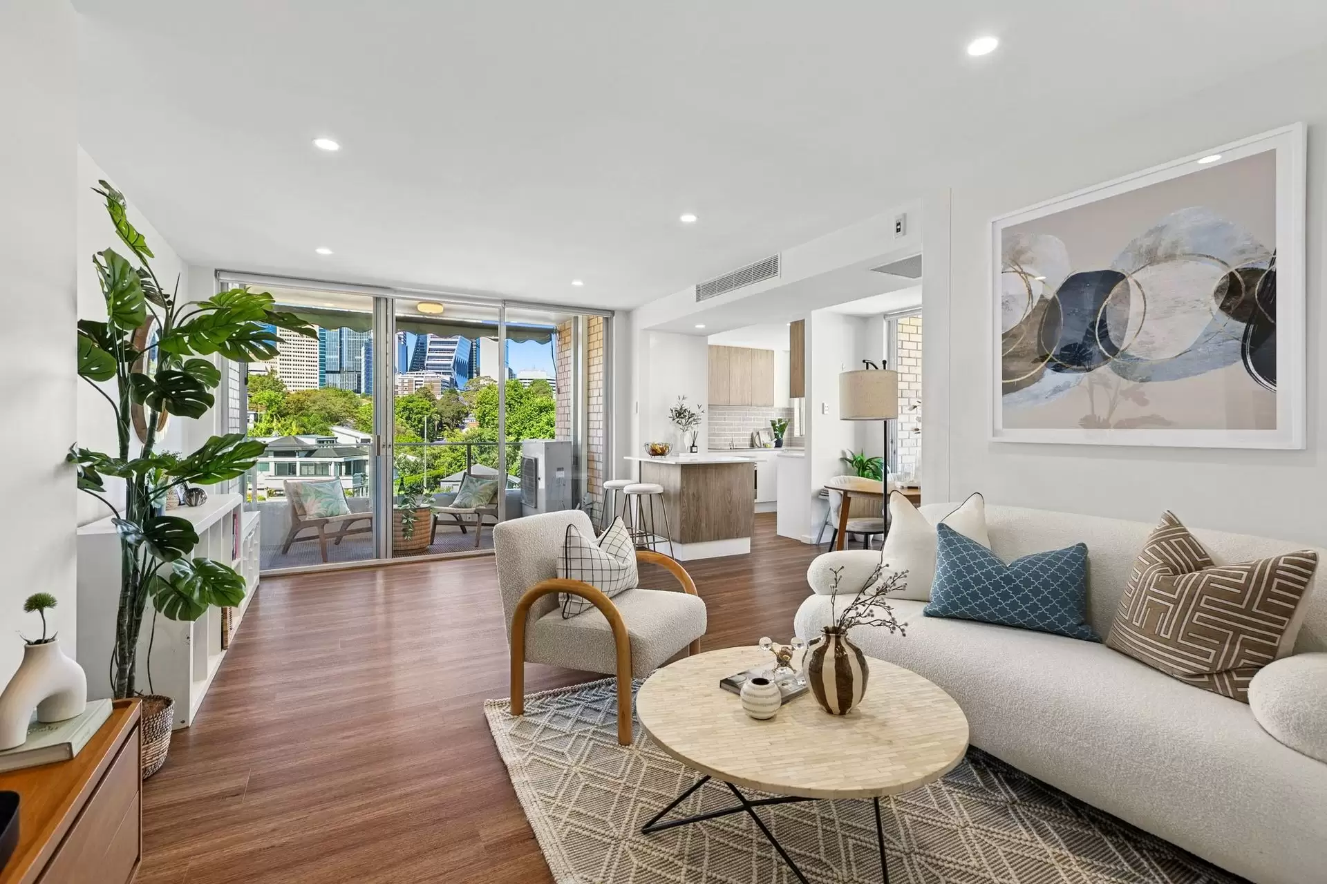 18/10 Carr Street, Waverton Sold by Shead Property - image 1