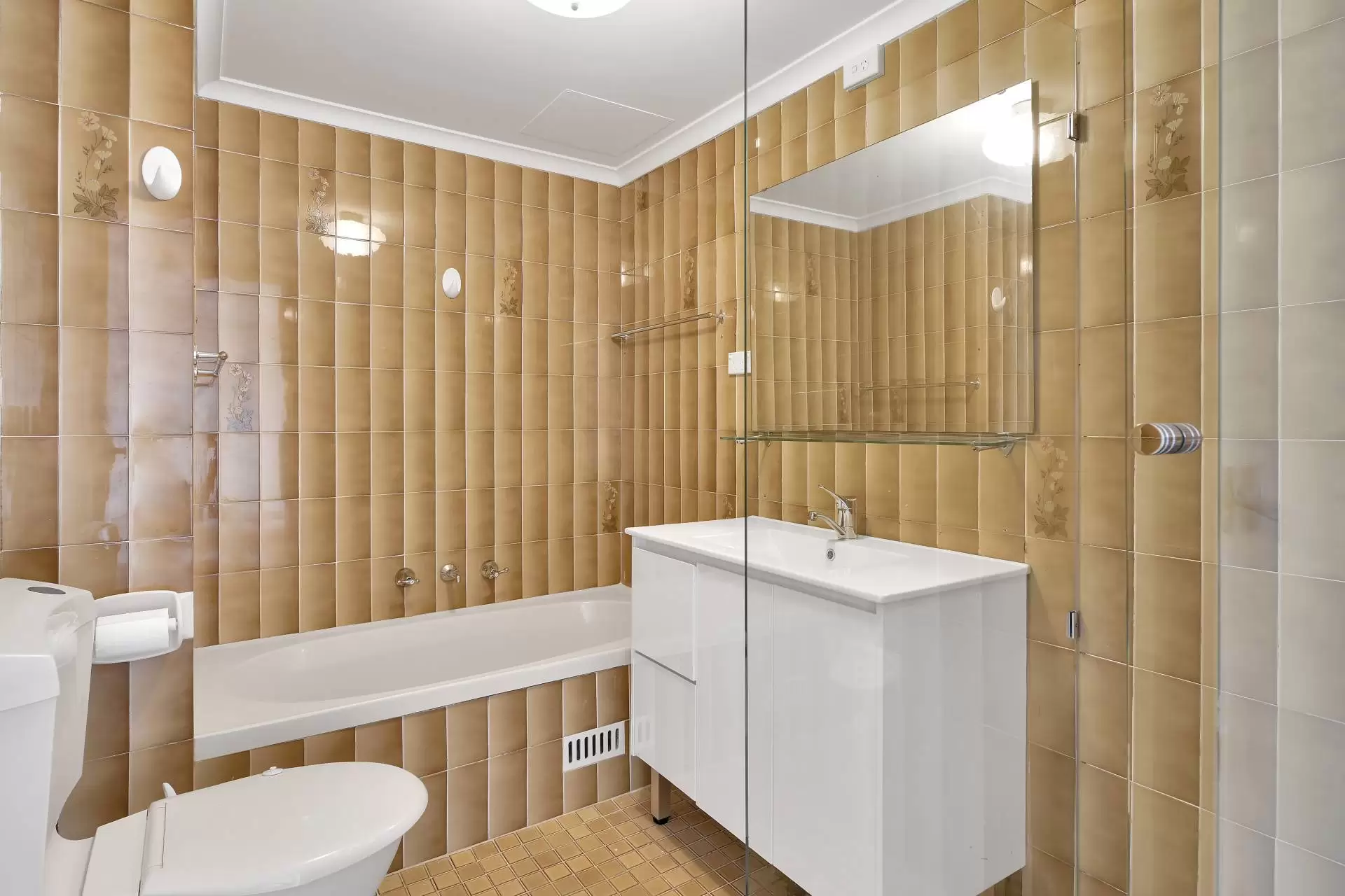 Artarmon Leased by Shead Property - image 1