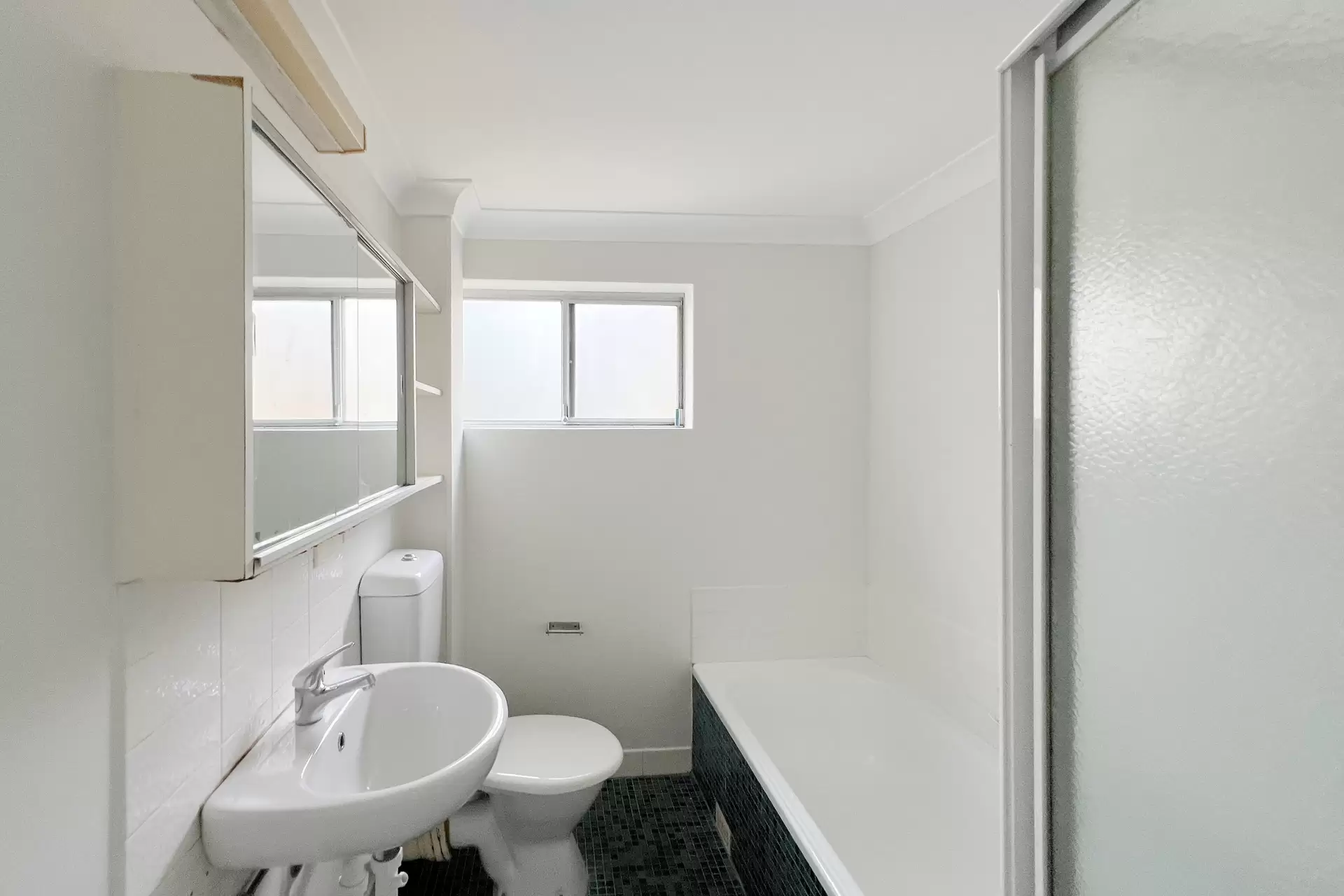 Chatswood Leased by Shead Property - image 1