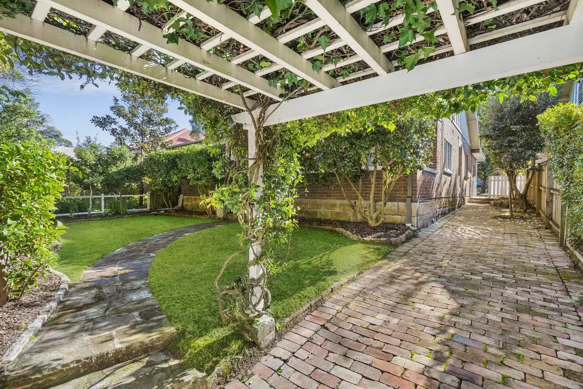 Northbridge Leased by Shead Property - image 1
