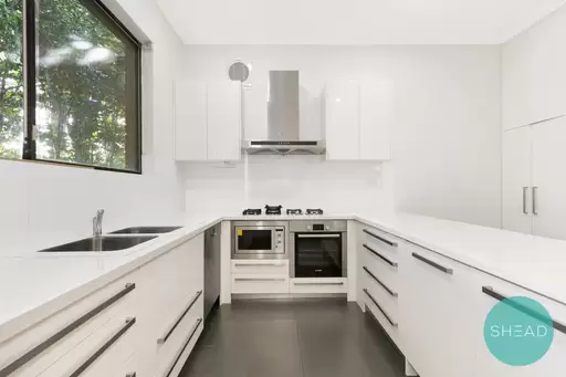 Roseville Leased by Shead Property