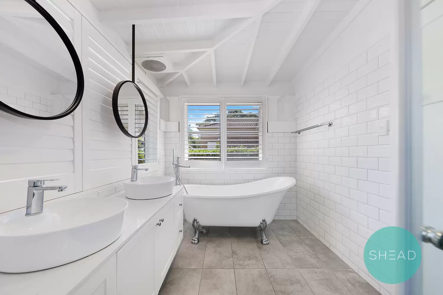 Willoughby East Leased by Shead Property - image 1