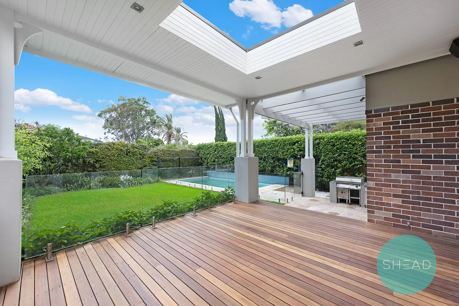 Willoughby East Leased by Shead Property - image 1