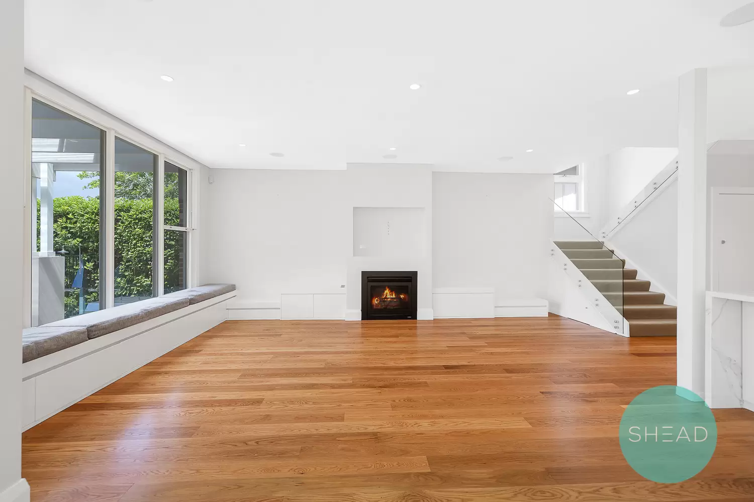 Willoughby East Leased by Shead Property - image 1