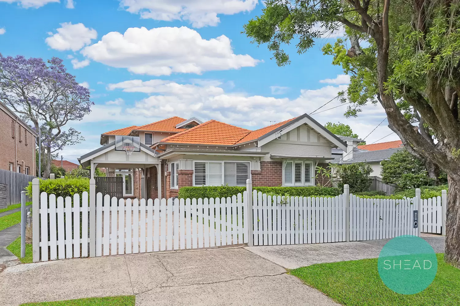 Willoughby East Leased by Shead Property - image 1