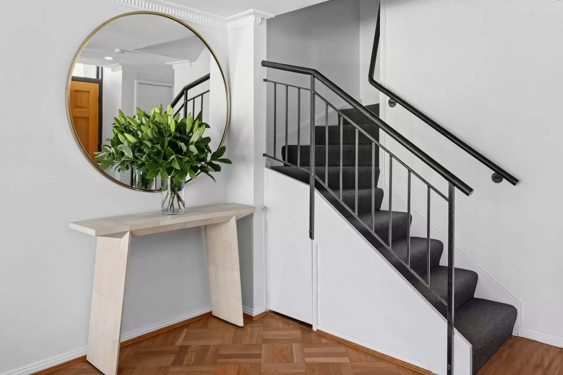1/103 Cowles Road, Mosman Sold by Shead Property - image 1