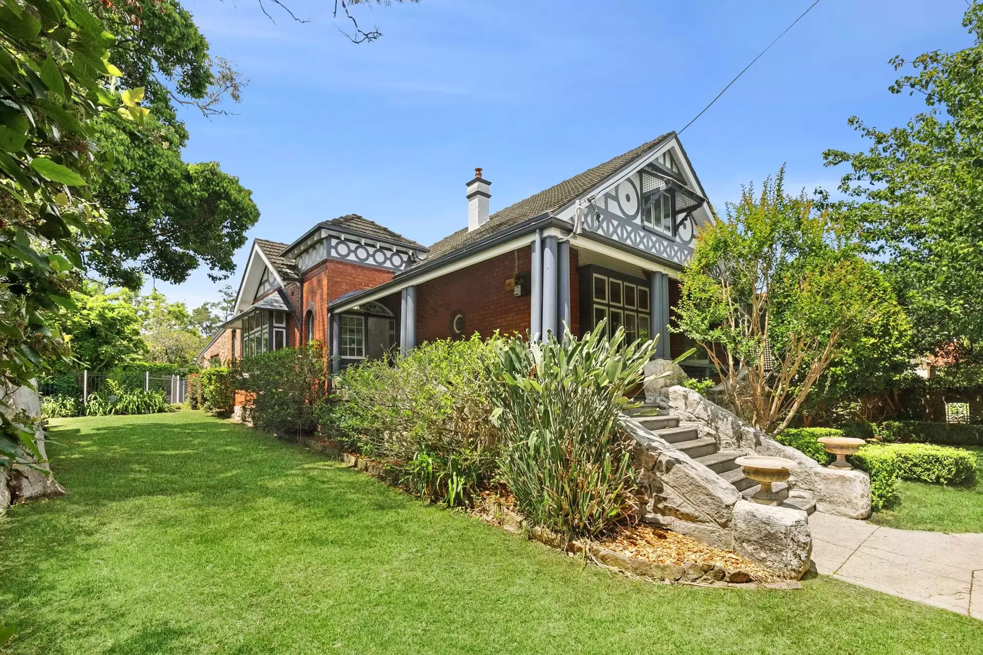 23 Neridah Street, Chatswood Sold by Shead Property - image 1