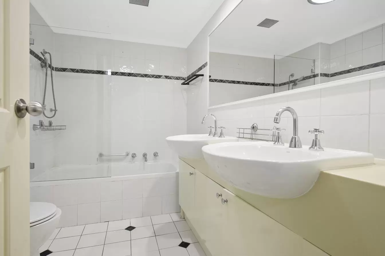 Chatswood Leased by Shead Property - image 1