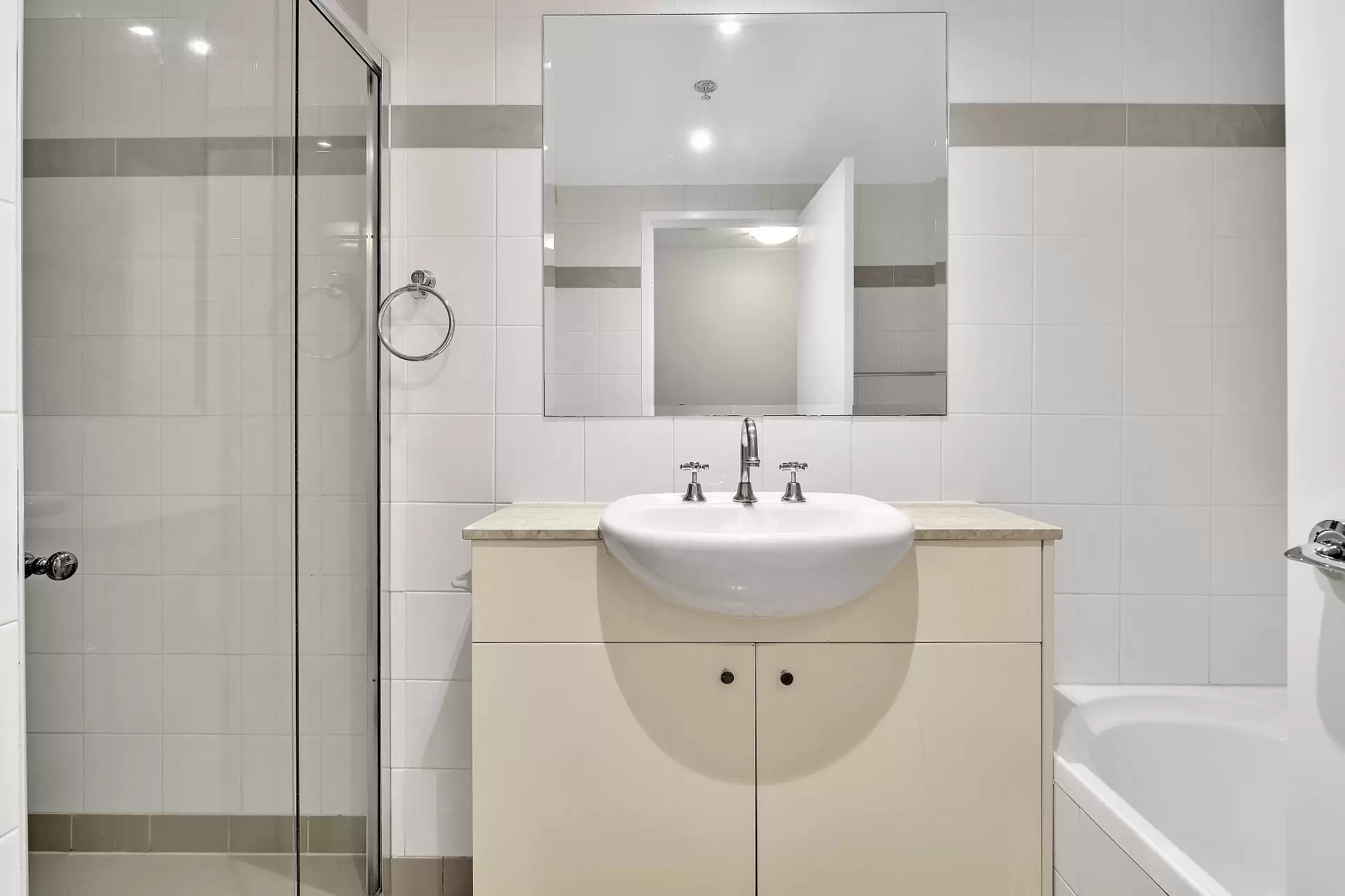 Chatswood Leased by Shead Property - image 1