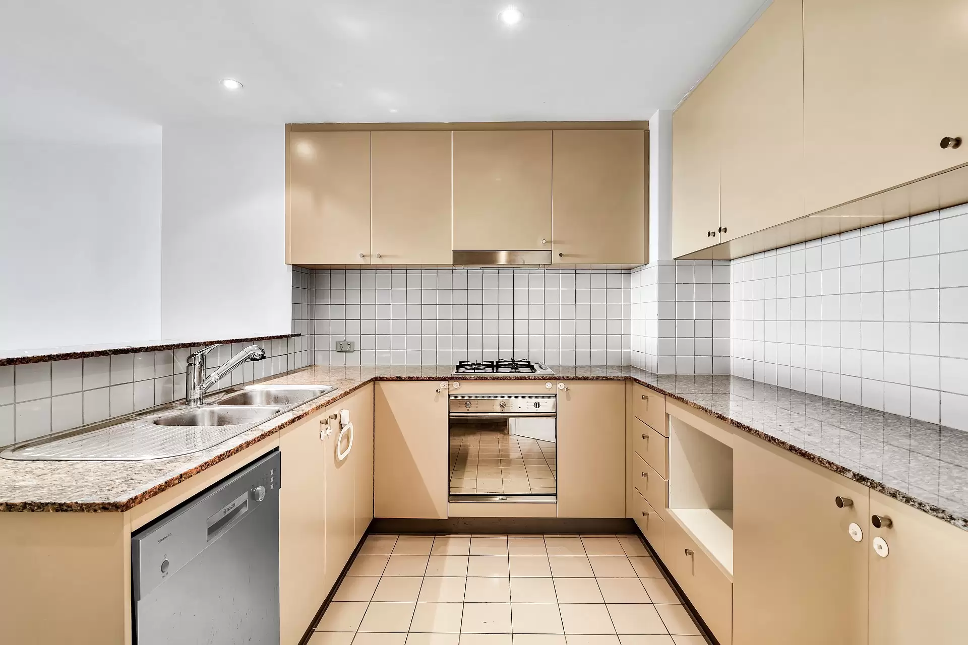Chatswood Leased by Shead Property - image 1
