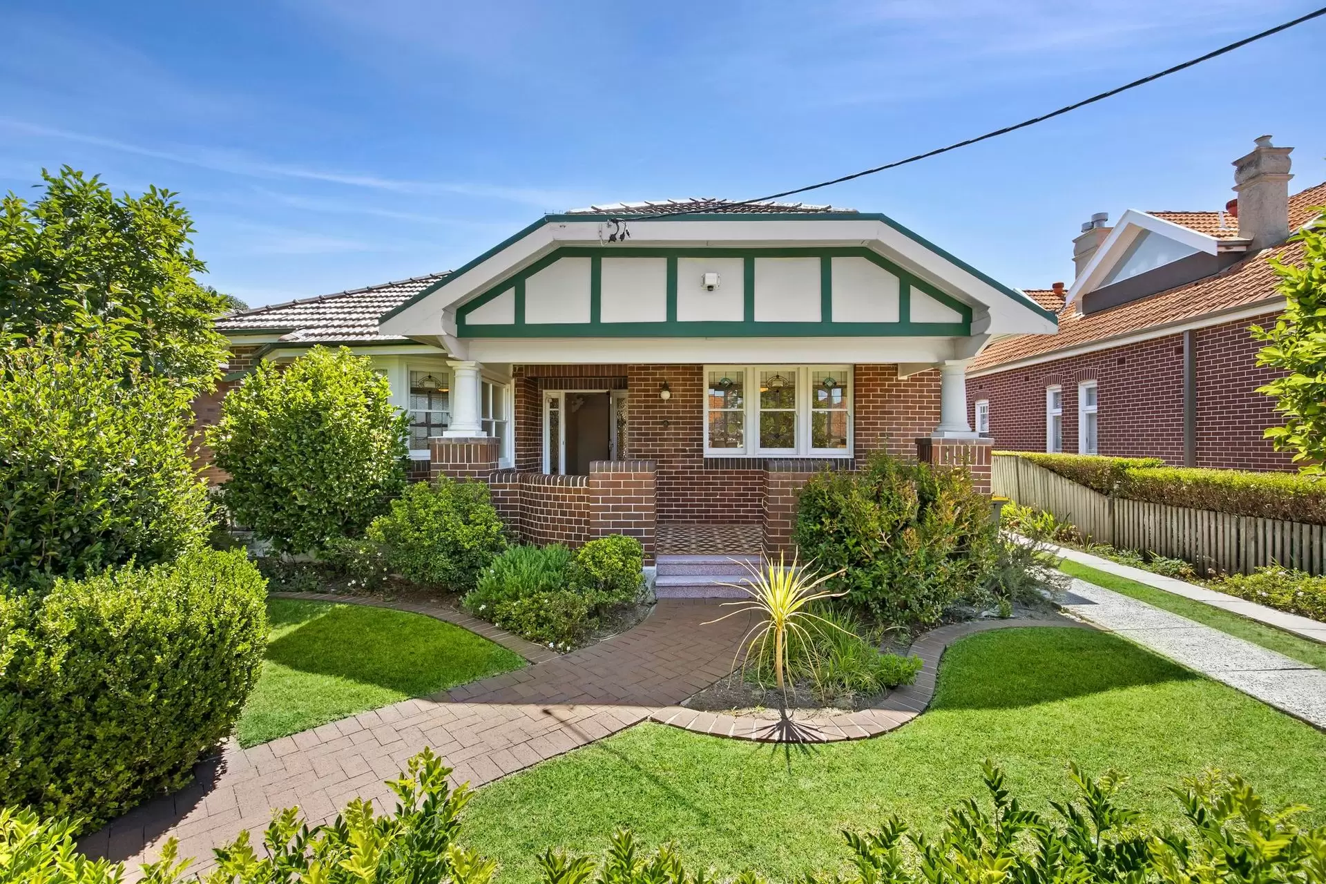 4 Holland Street, Chatswood Sold by Shead Property - image 1
