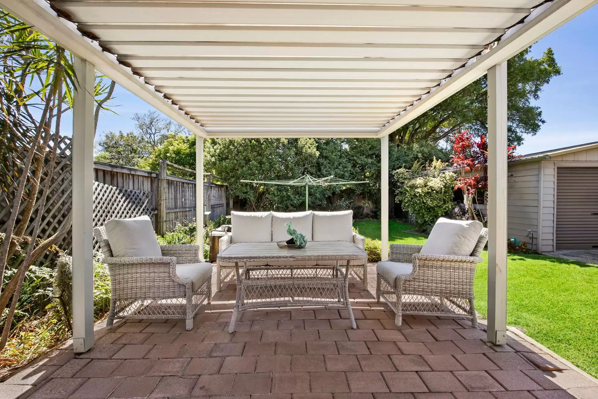 4 Holland Street, Chatswood Sold by Shead Property - image 1