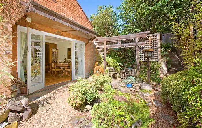 2 Sharland Avenue, Chatswood Sold by Shead Property - image 1