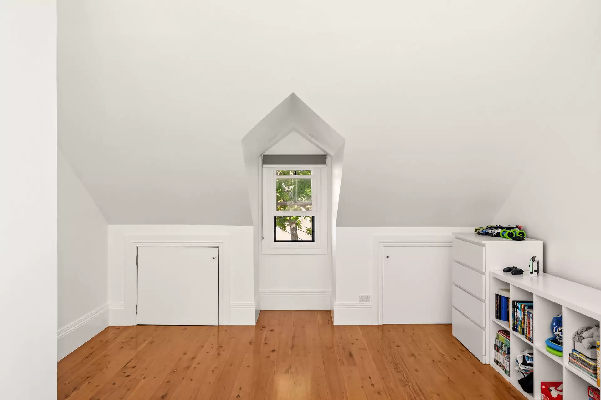 Surry Hills Leased by Shead Property - image 1