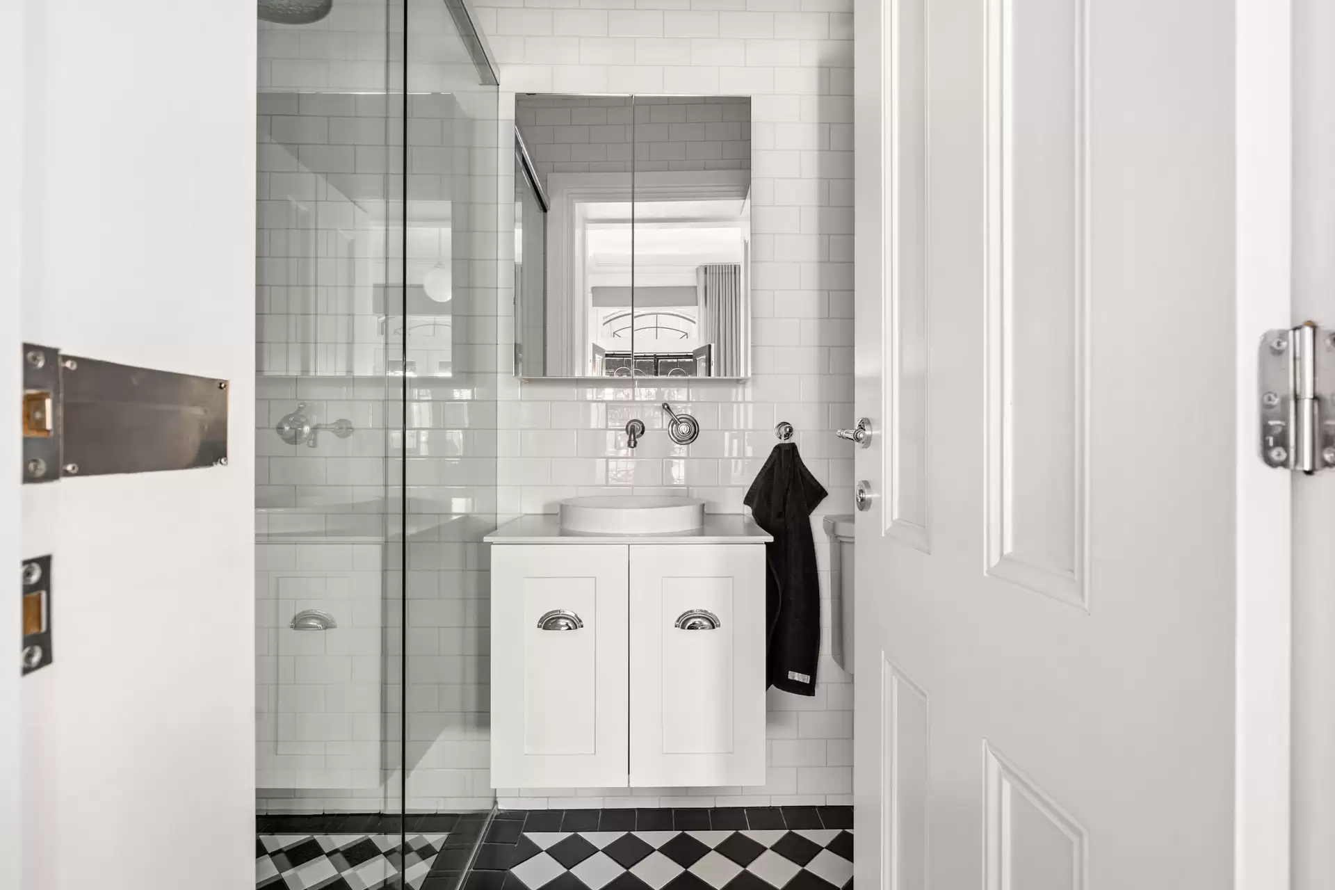 Surry Hills Leased by Shead Property - image 1