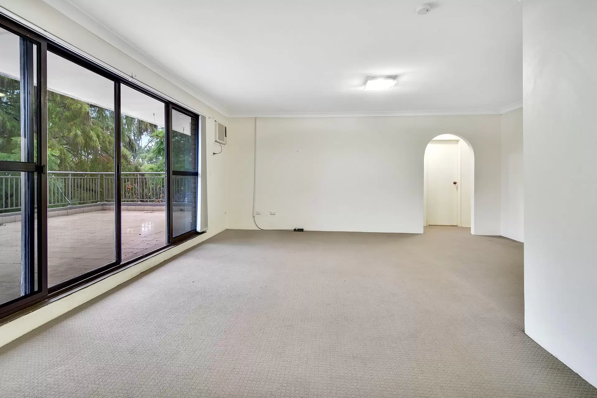 Eastwood Leased by Shead Property - image 1
