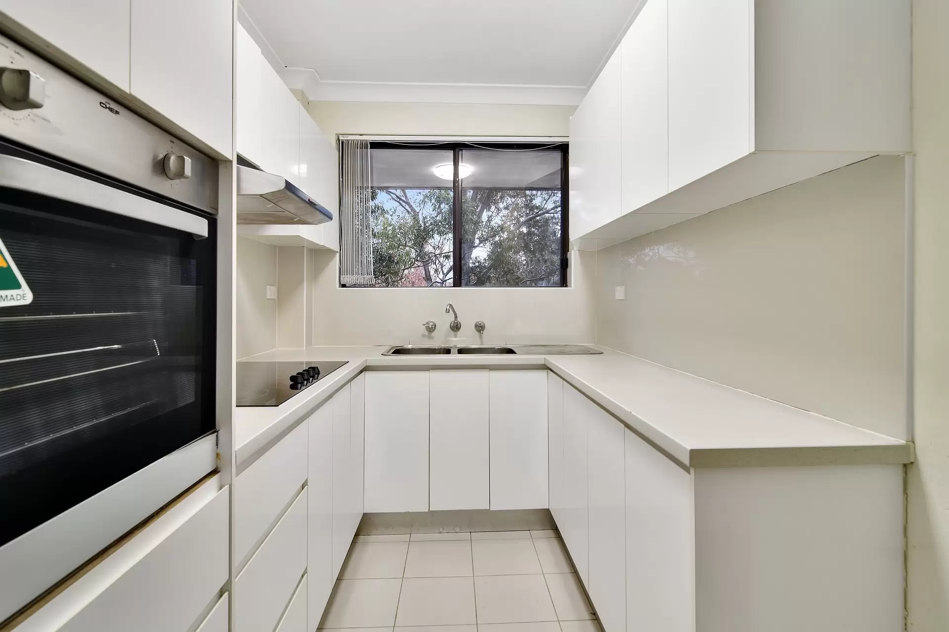 Eastwood Leased by Shead Property - image 1