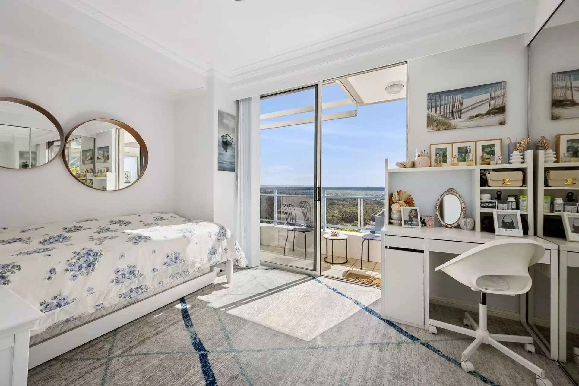 194/1 Katherine Street, Chatswood Sold by Shead Property - image 1