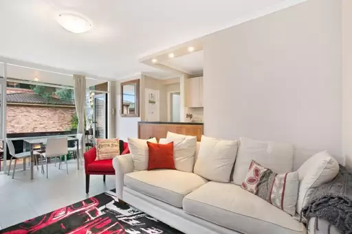 Russell Lea Leased by Shead Property