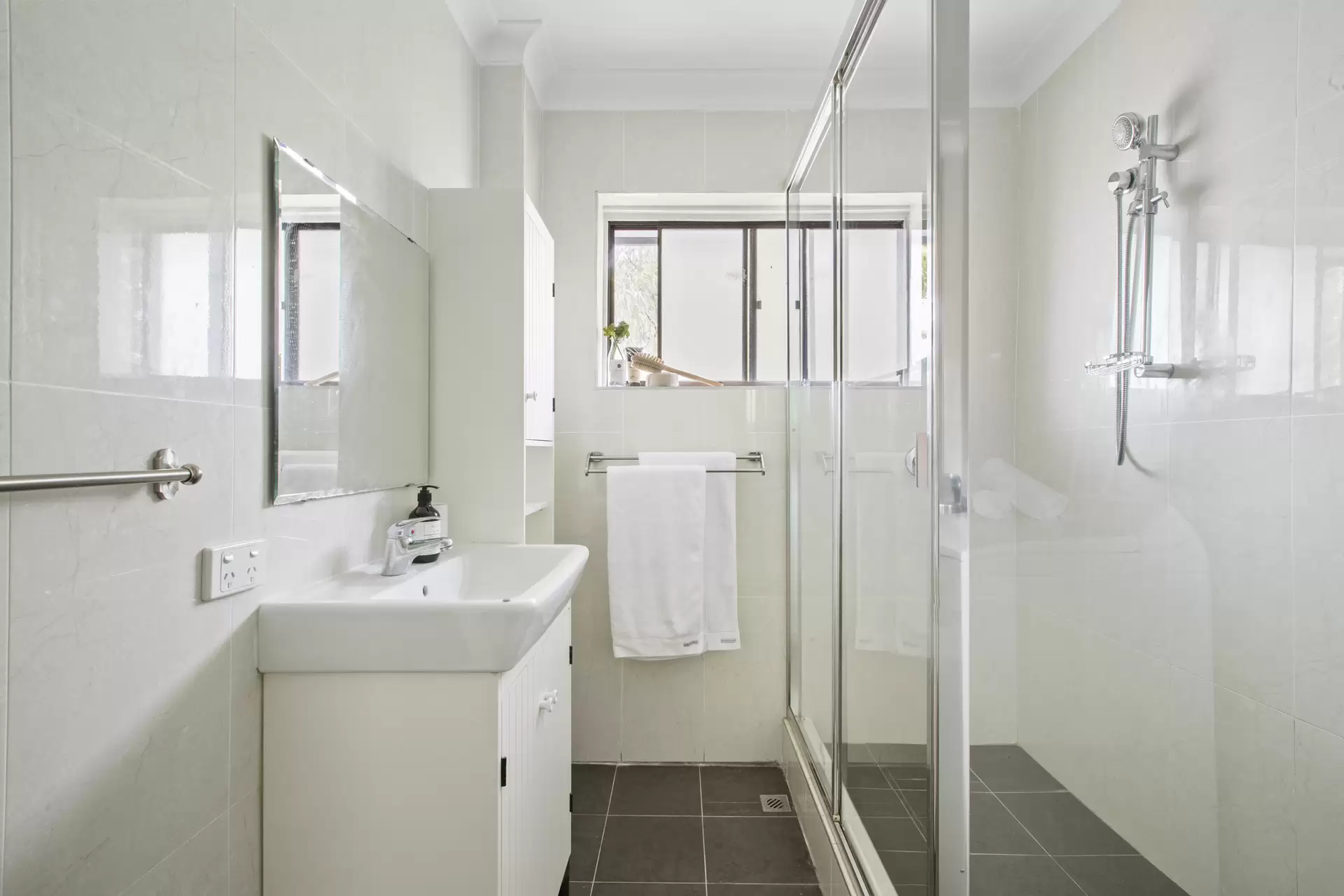 Chatswood Leased by Shead Property - image 1