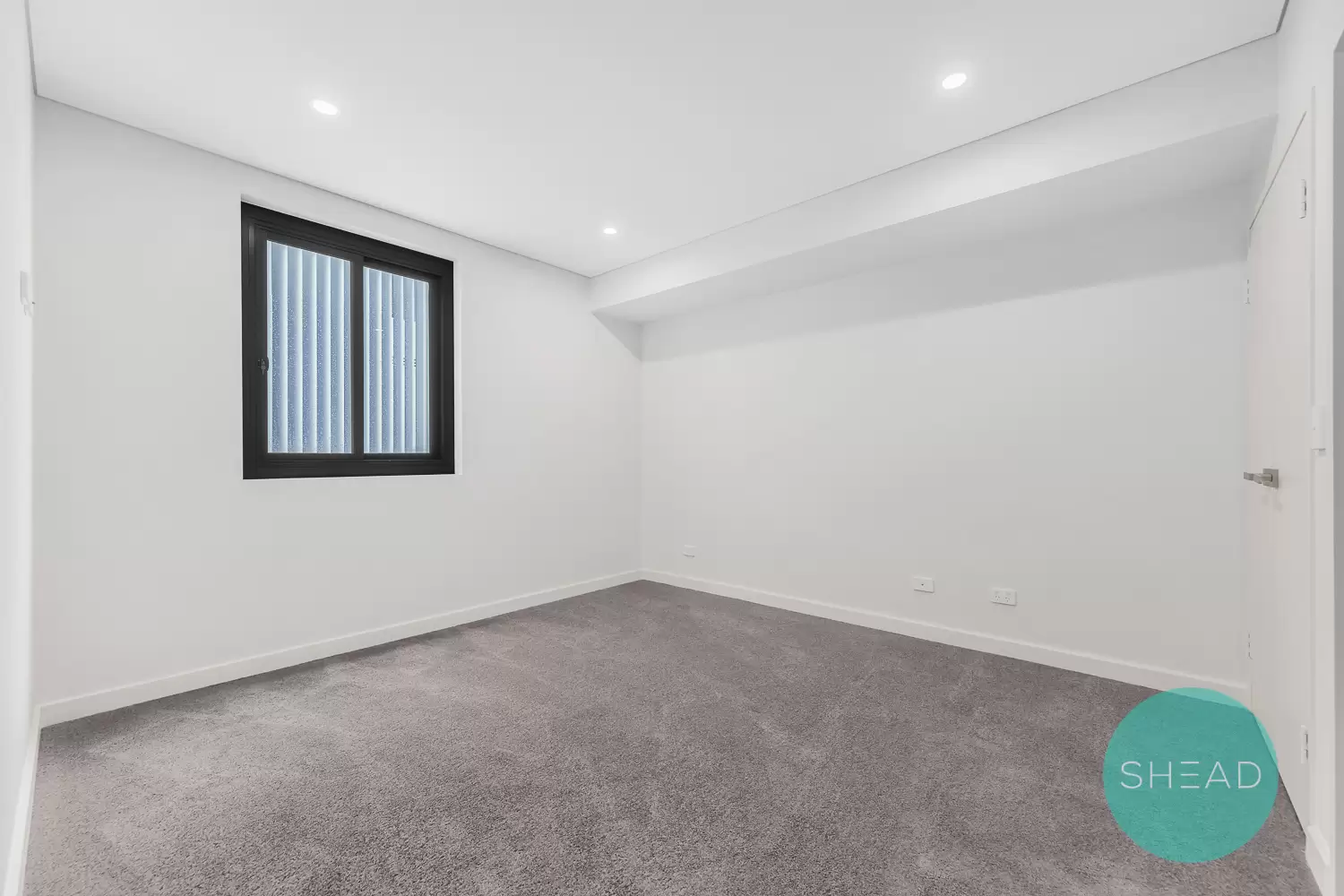 Crows Nest Leased by Shead Property - image 1
