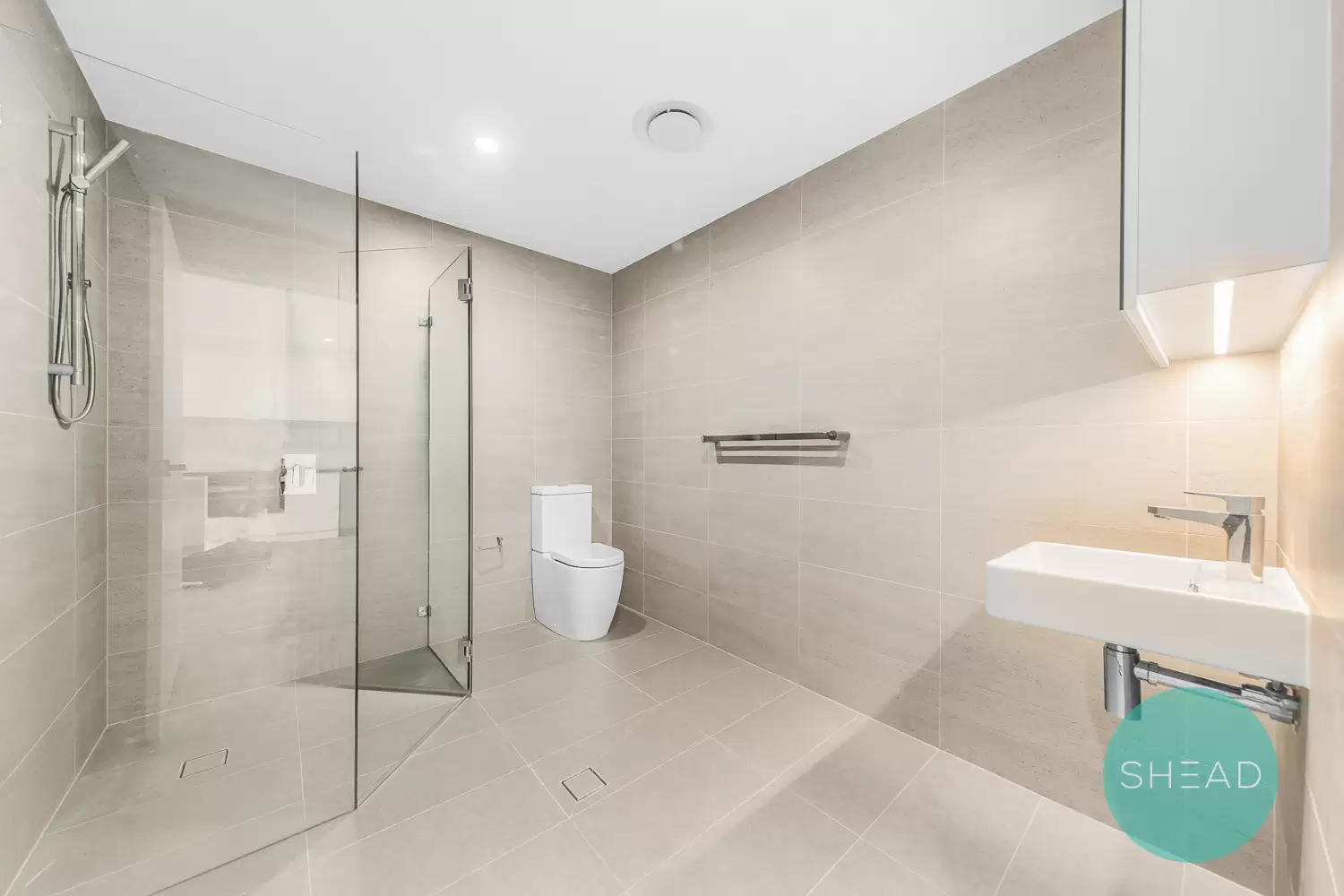 Crows Nest Leased by Shead Property - image 1