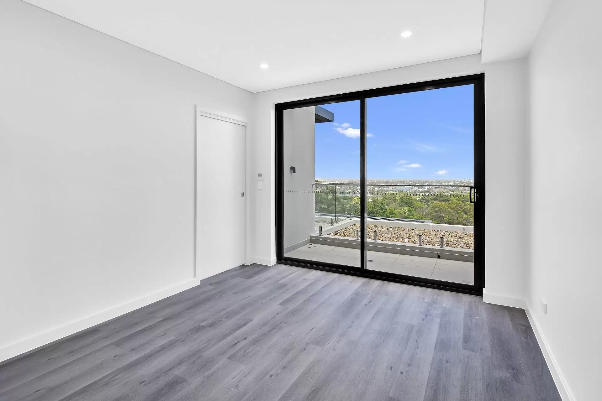 Crows Nest Leased by Shead Property - image 1
