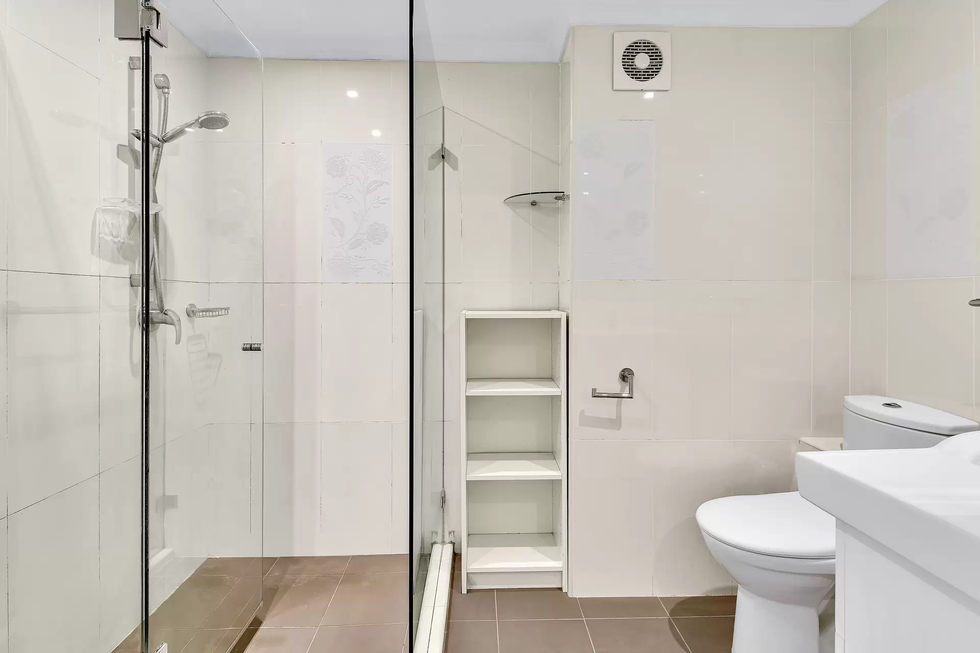 Chatswood Leased by Shead Property - image 1