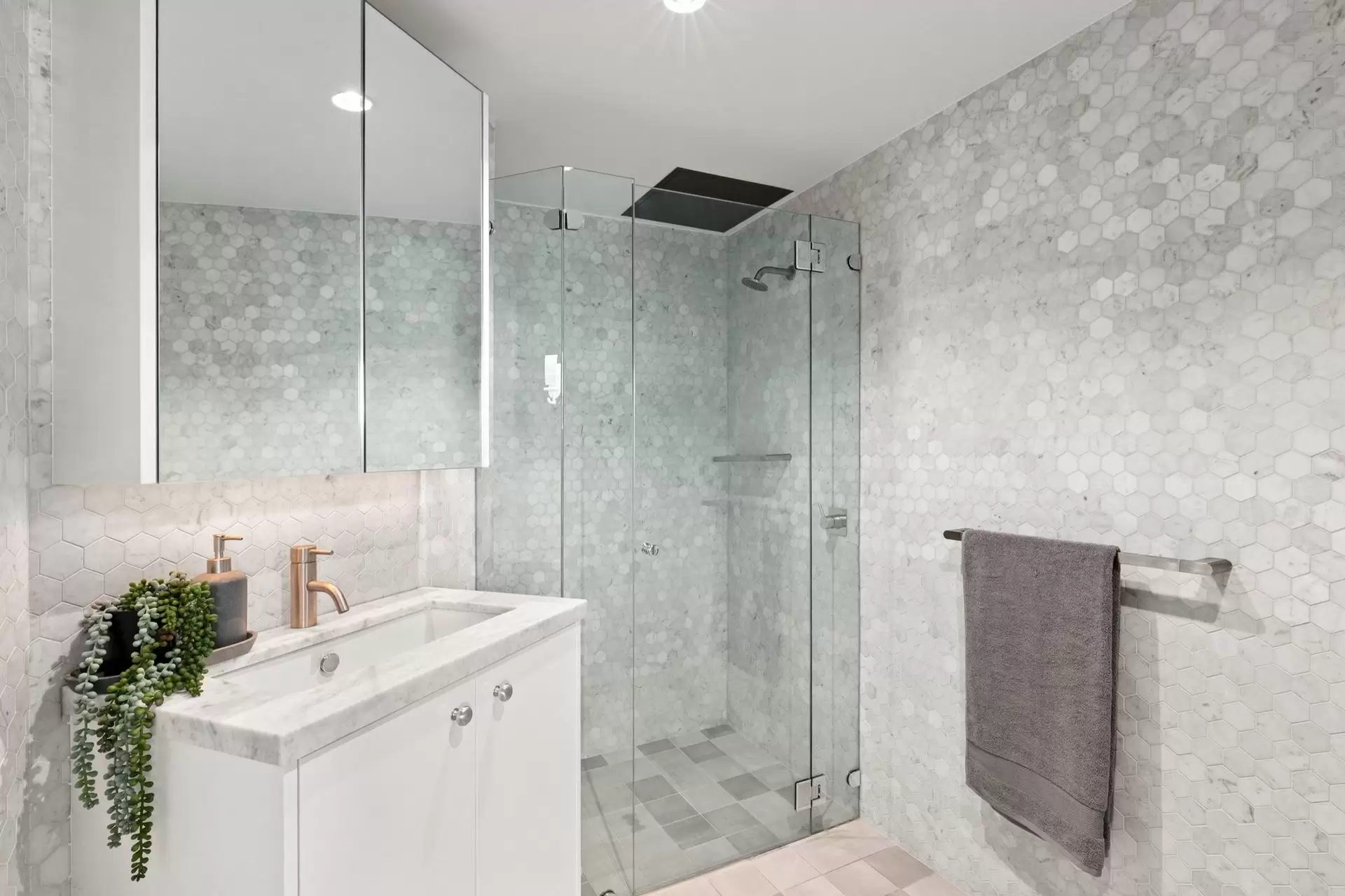 Chatswood Leased by Shead Property - image 1