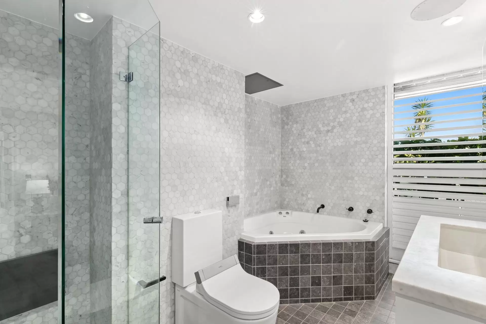 Chatswood Leased by Shead Property - image 1