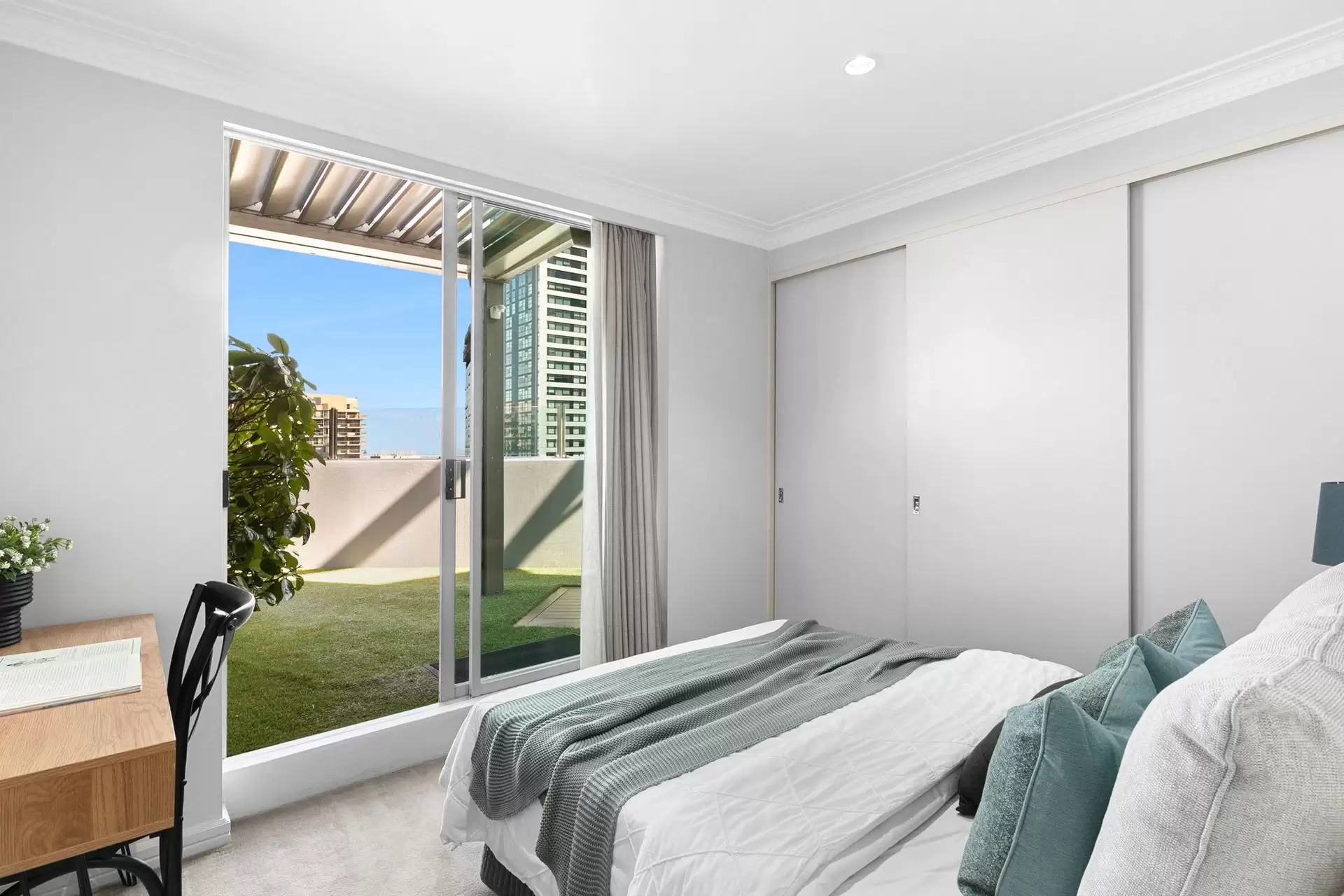 Chatswood Leased by Shead Property - image 1